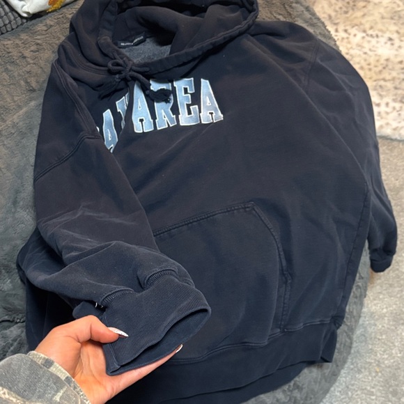 Brandy Melville Black 'Bay Area' Hoodie with White Lettering - Picture 4 of 4